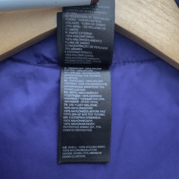 The North Face White Women's Extra Small Goose Down 550 Quilted Puffer Vest - Picture 13 of 14